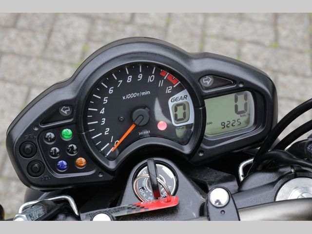 suzuki - gladius-abs