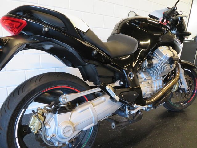 moto-guzzi - breva-1200