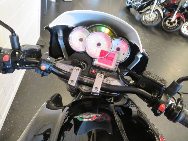 moto-guzzi - breva-1200