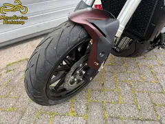 Benelli 502 C 2026 nieuw – foto 13 van 14