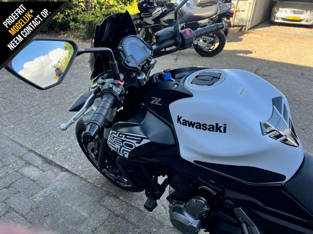 kawasaki - z650