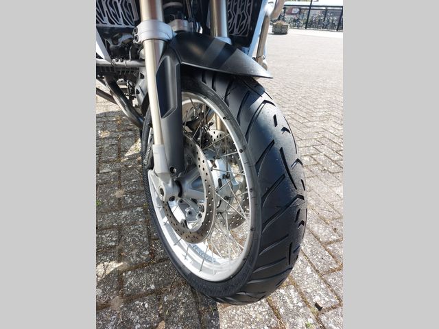 bmw - r-1200-gs