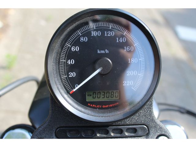 harley-davidson - iron-883