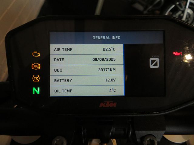 ktm - 1290-super-duke-r