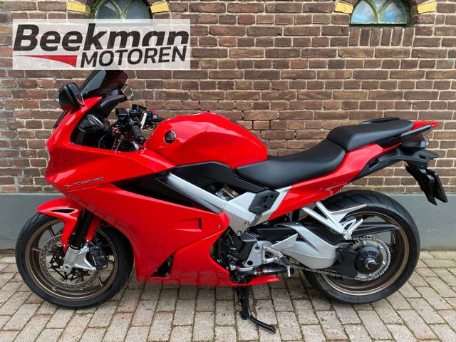 honda - vfr-800
