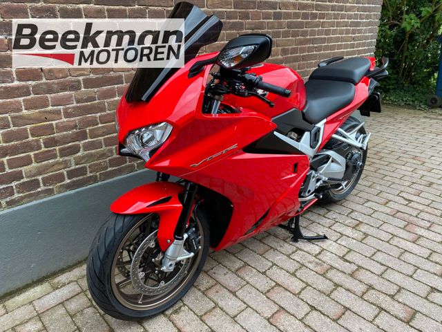 honda - vfr-800