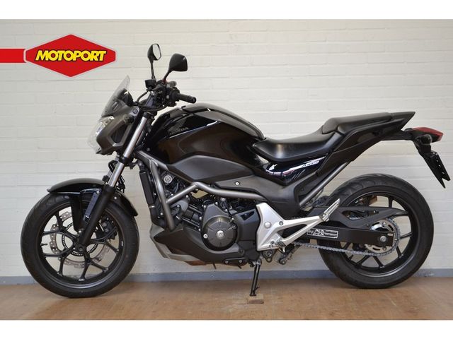 honda - nc-700-s-dct