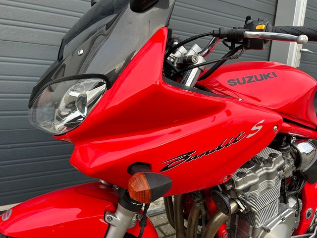 suzuki - gsf-600-s-bandit