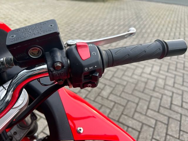 suzuki - gsf-600-s-bandit