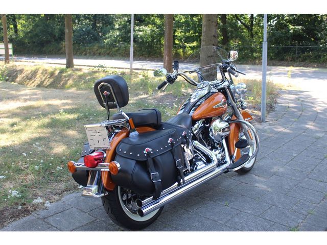 harley-davidson - heritage-softail-flst