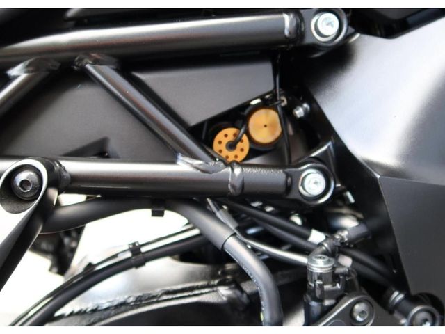 suzuki - gsx-s-1000-gx