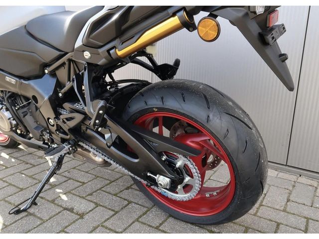 suzuki - gsx-s-1000-gx