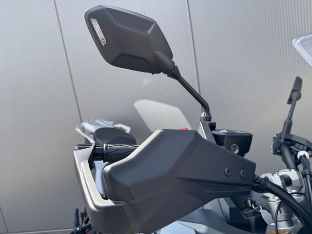 suzuki - gsx-s-1000-gx