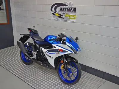 SUZUKI GSX-R 125 ABS – foto 3