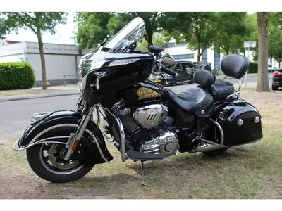 INDIAN MOTORCYCLE CHIEFTAIN – foto 2