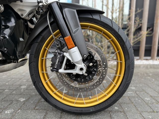 bmw - r-1250-gs-adventure-40-years-gs-edition