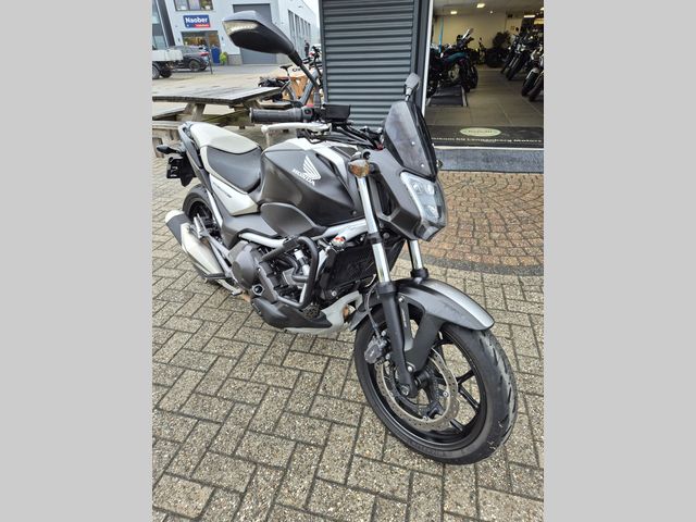 honda - nc-750-s-dct