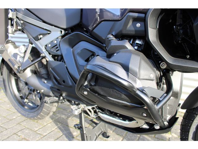 bmw - r-1300-gs-adventure