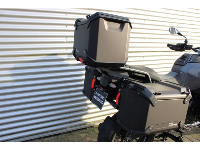 bmw - r-1300-gs-adventure