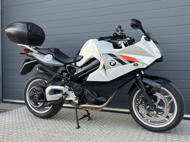 bmw - f-800-st