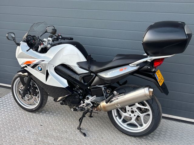 bmw - f-800-st