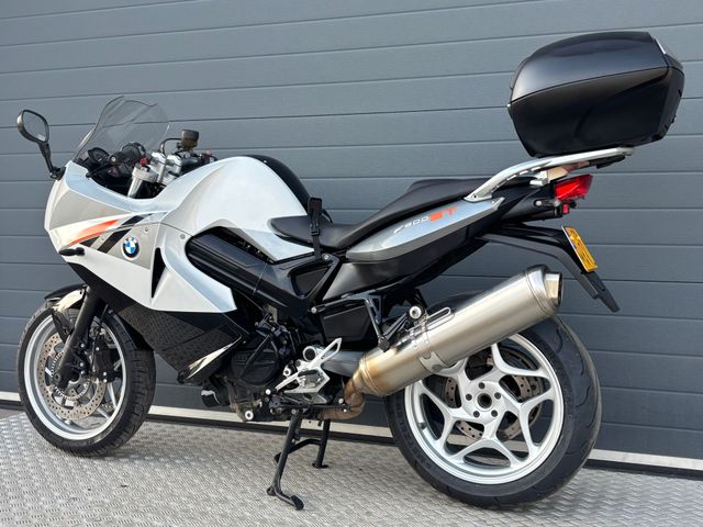 bmw - f-800-st
