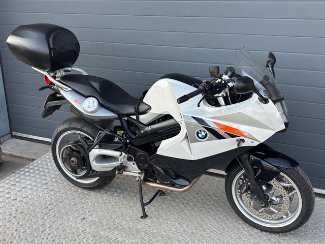bmw - f-800-st