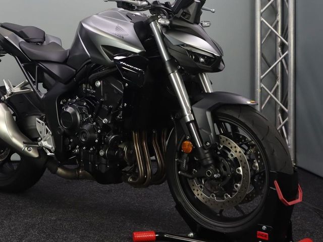 honda - cb-1000-hornet