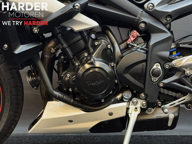 triumph - street-triple-675