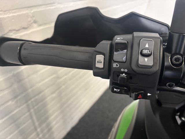 kawasaki - versys-650-abs