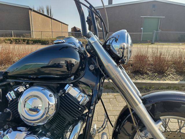 yamaha - xvs-650-dragstar