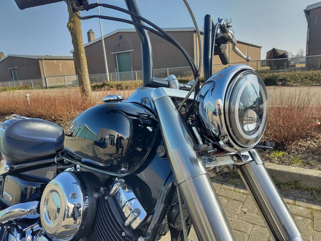 yamaha - xvs-650-dragstar