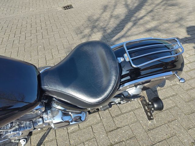yamaha - xvs-650-dragstar