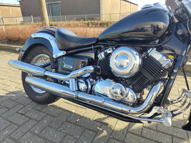 yamaha - xvs-650-dragstar