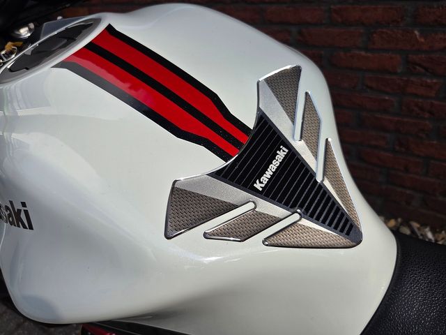 kawasaki - z650