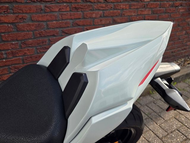 kawasaki - z650