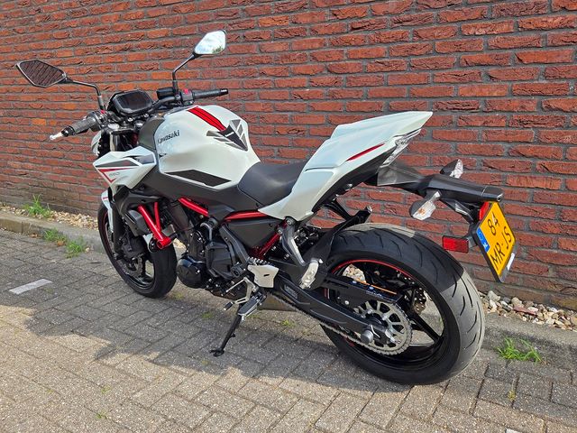 kawasaki - z650