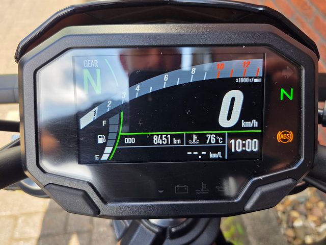 kawasaki - z650