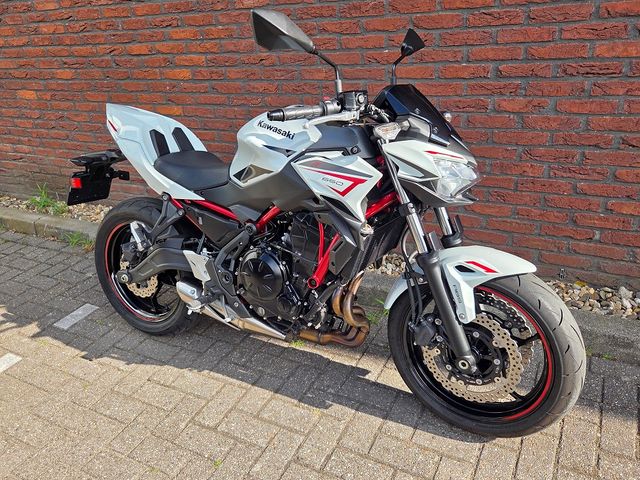 kawasaki - z650
