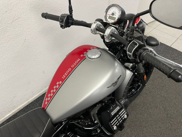 moto-guzzi - v-9-bobber
