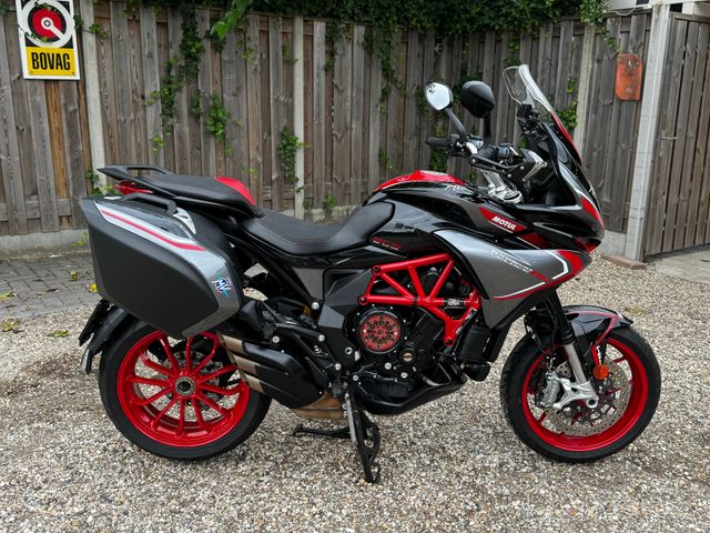 mv-agusta - turismo-veloce--800-lusso-scs