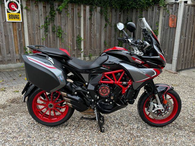mv-agusta - turismo-veloce--800-lusso-scs