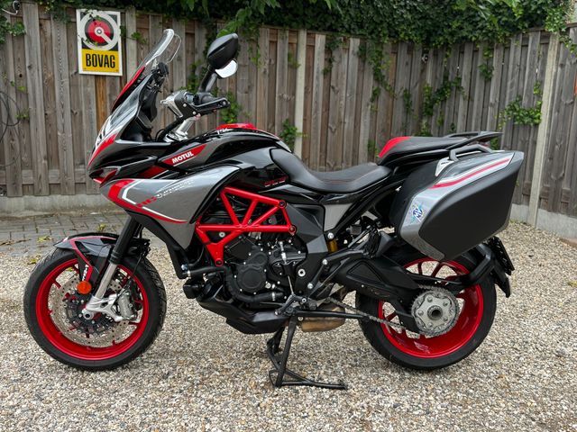 mv-agusta - turismo-veloce--800-lusso-scs