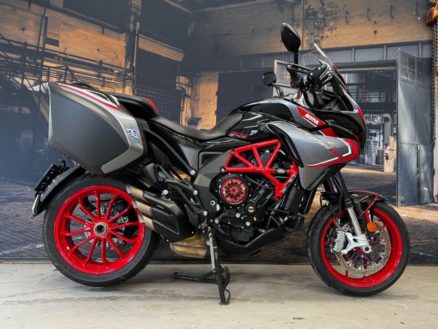 mv-agusta - turismo-veloce--800-lusso-scs