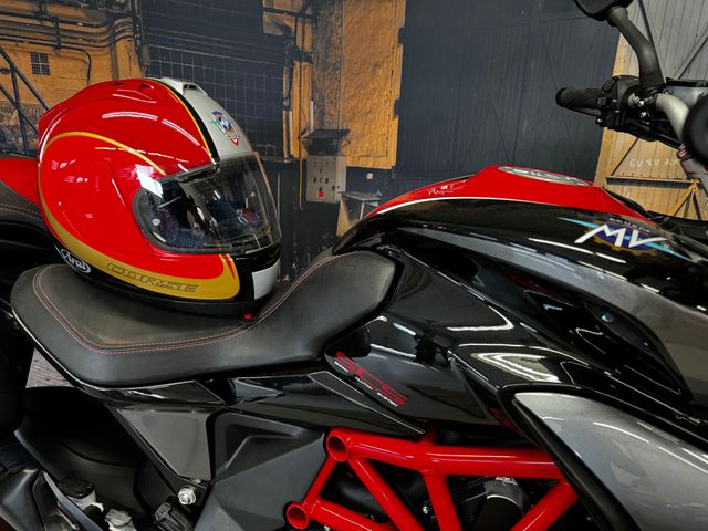 mv-agusta - turismo-veloce--800-lusso-scs
