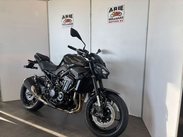 kawasaki - z900