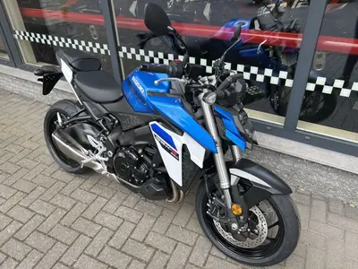 SUZUKI GSX-S 950 – foto 2