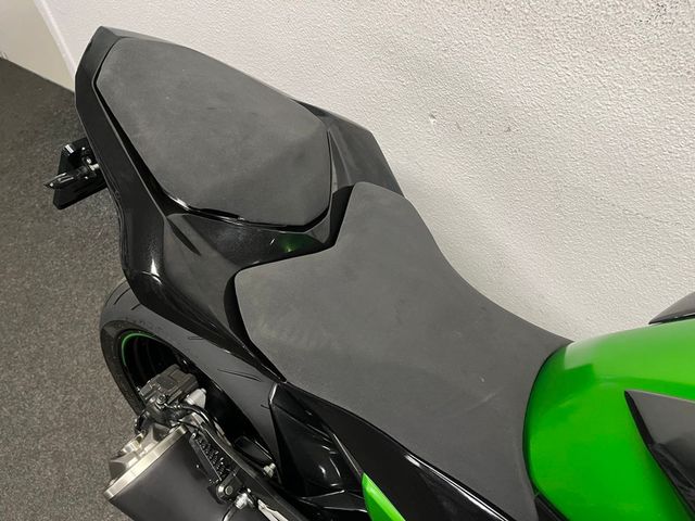 kawasaki - z-800-abs