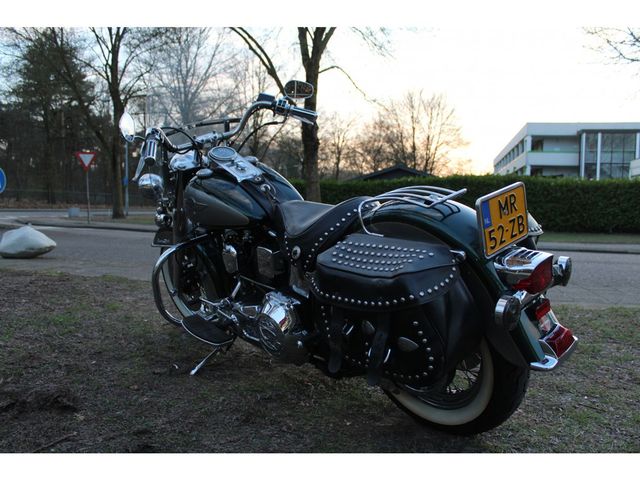 harley-davidson - heritage-softail-classic-flstc