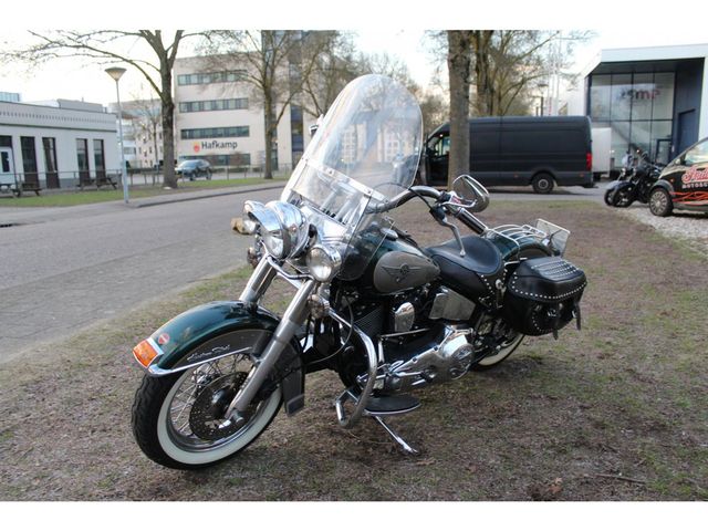 harley-davidson - heritage-softail-classic-flstc